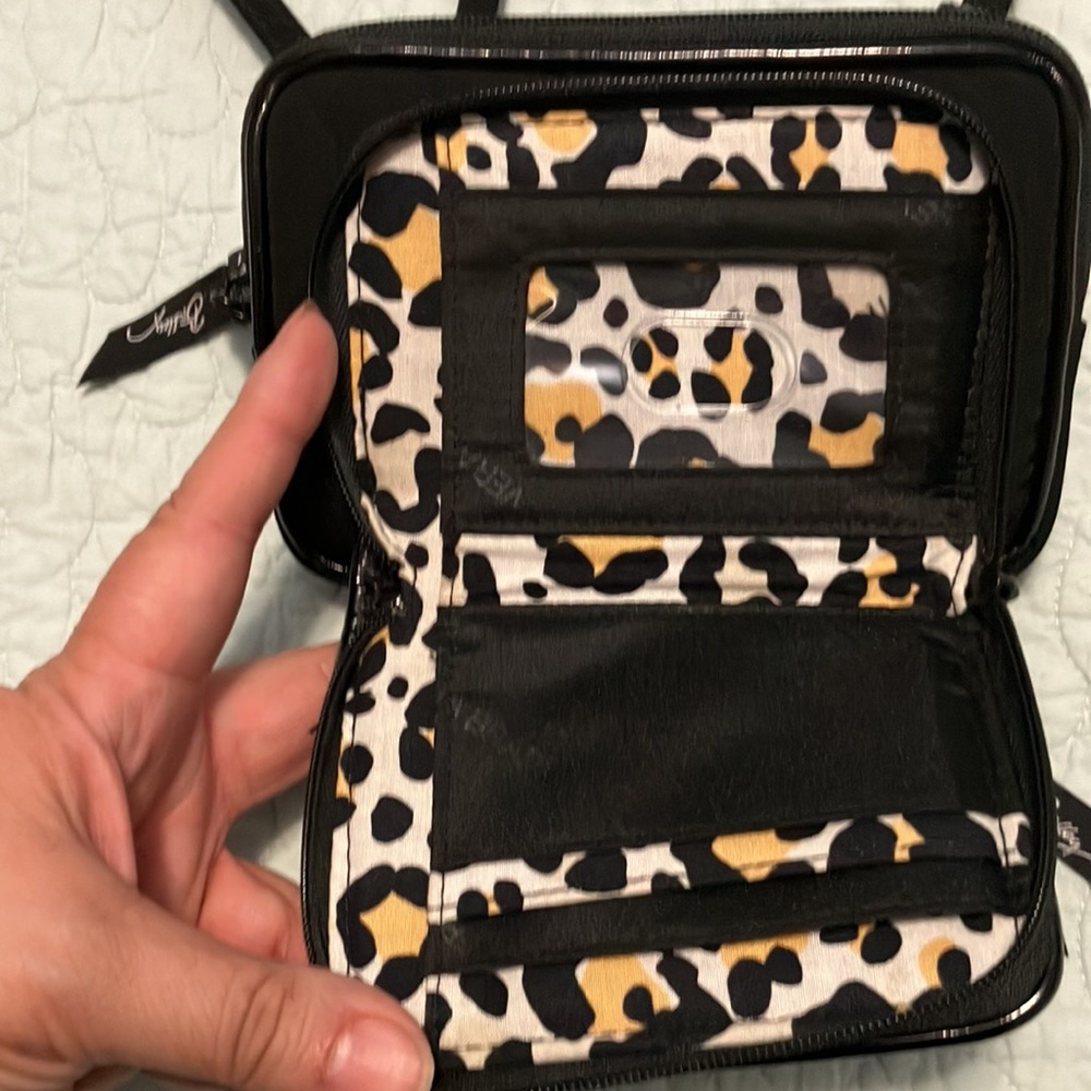 Solid Black - image 3